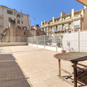 Property in Carre d'Argent