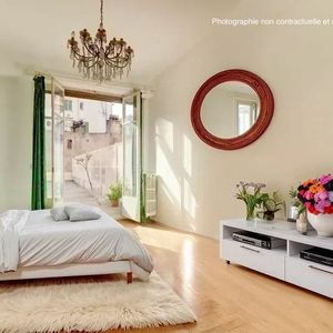 Property in Carre d'Argent