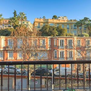 Property in Carre d'Argent