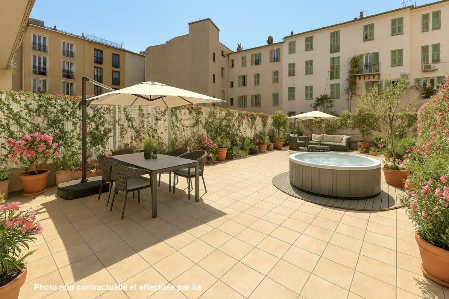 Property photo in Carre d'Argent