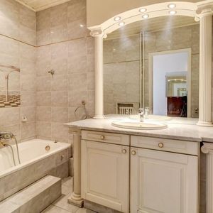 Property in Carre d'Argent