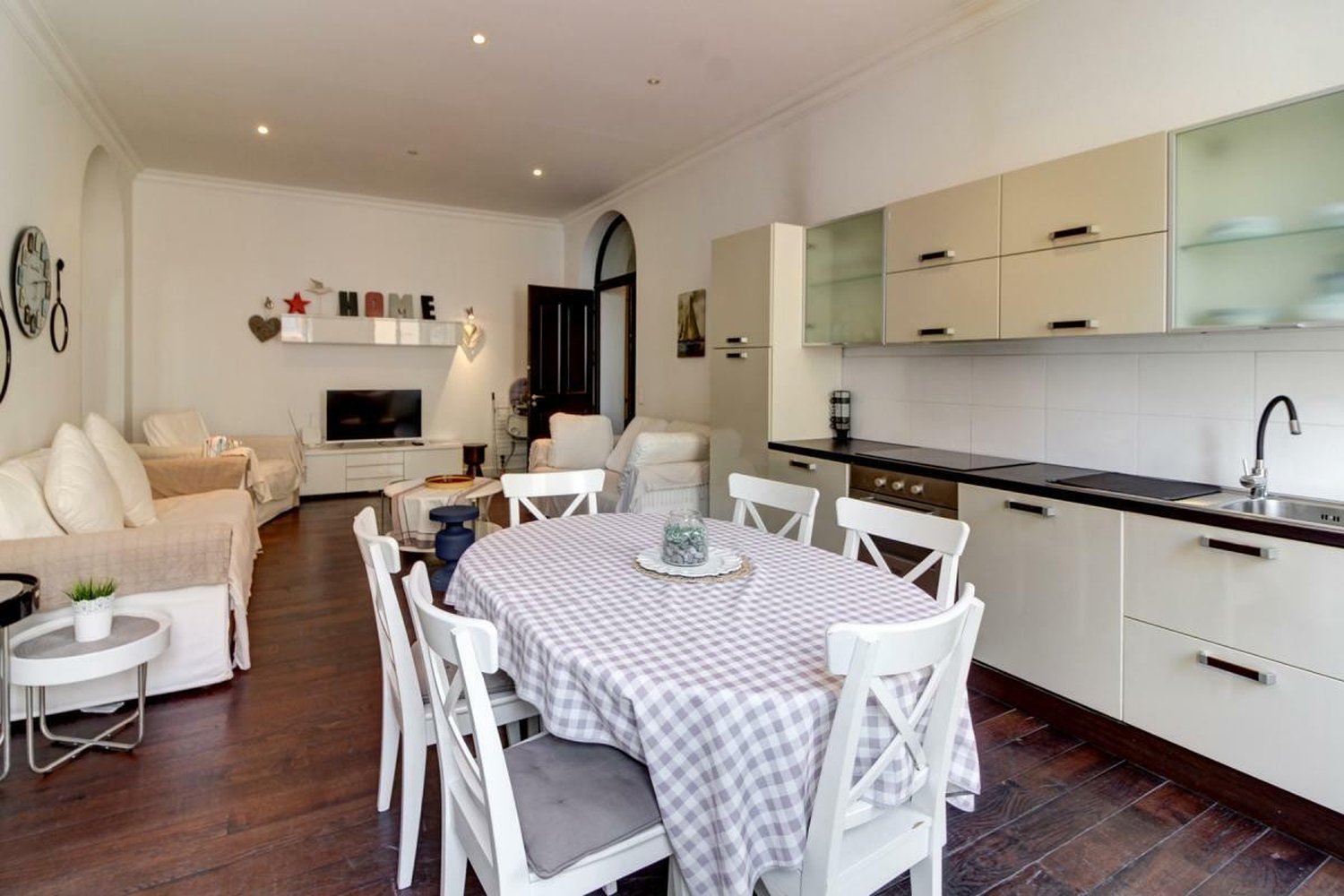 Property photo in Carre d'Argent