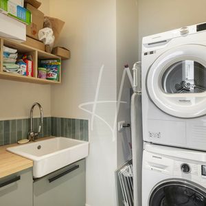 Property in Carre d'Argent