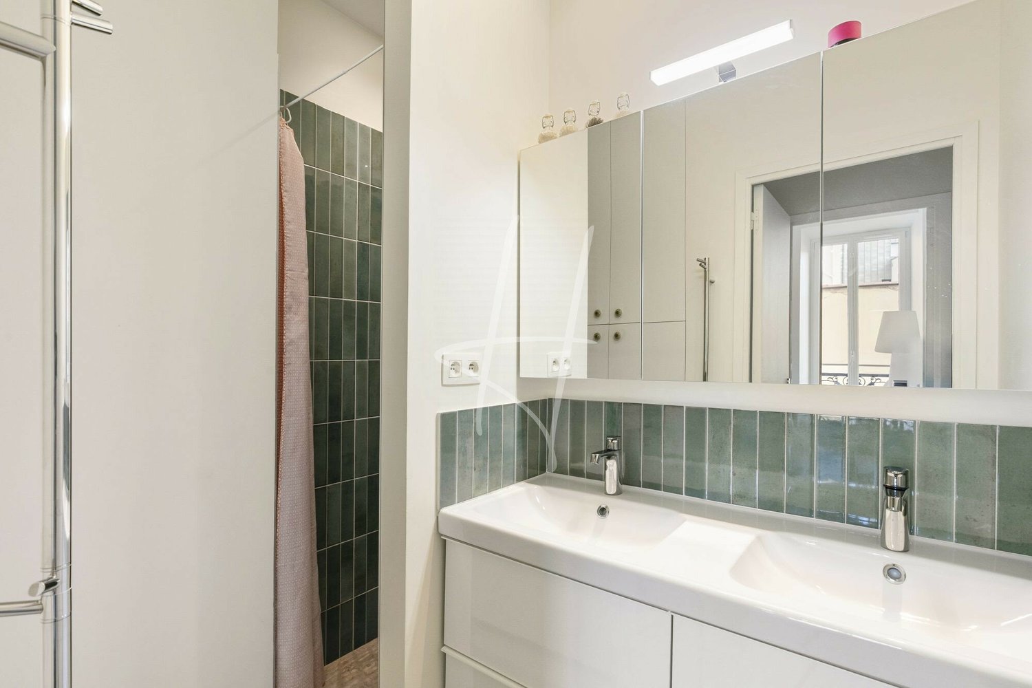 Property photo in Carre d'Argent