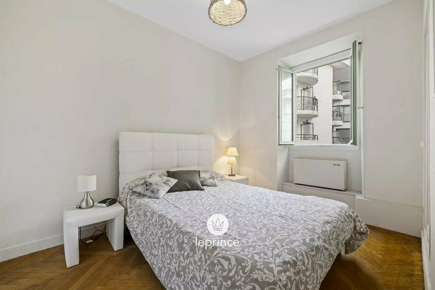 Property photo in Carre d'Argent