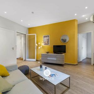 Property in Carre d'Argent