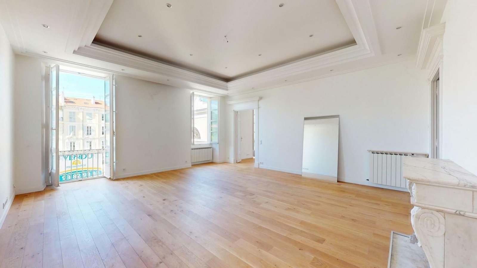 Property photo in Carre d'Argent