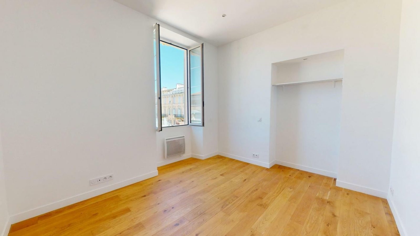 Property photo in Carre d'Argent