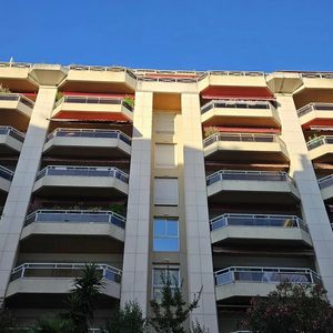 Property in Carre d'Argent