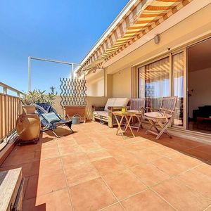 Property in Carre d'Argent