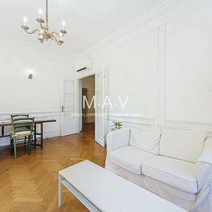 Property in Carre d'Argent