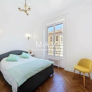 Property in Carre d'Argent