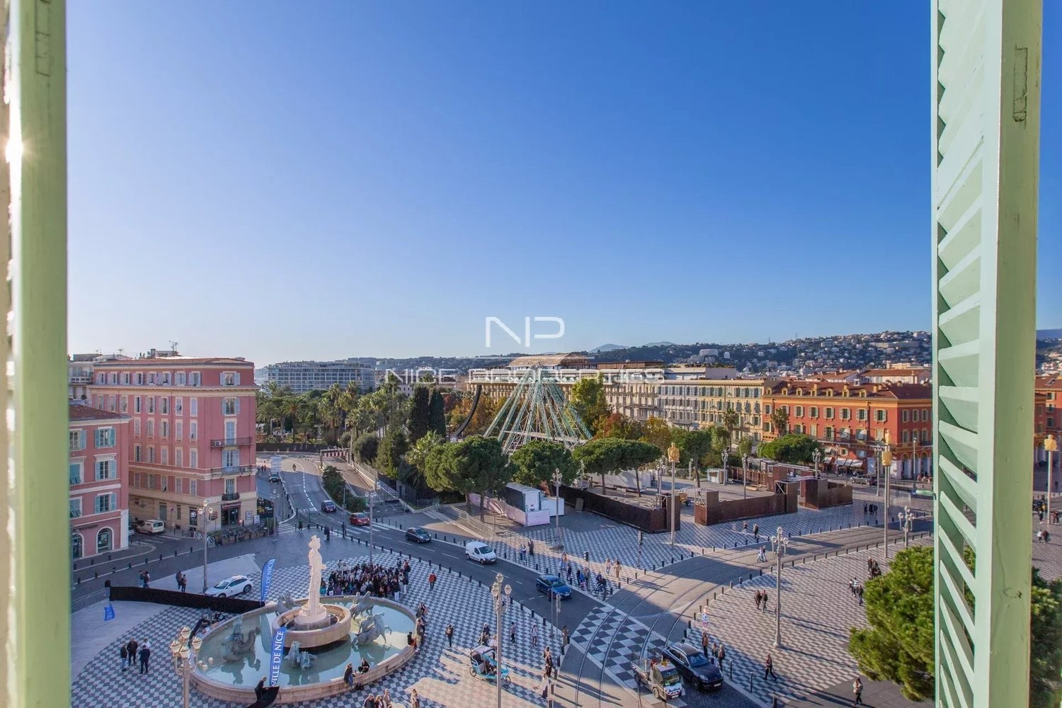 Property photo in Carre d'Argent