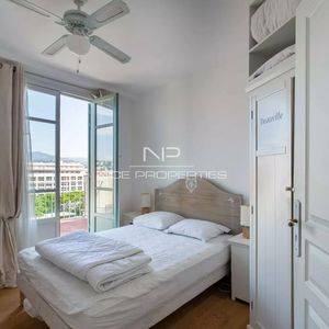 Property in Carre d'Argent