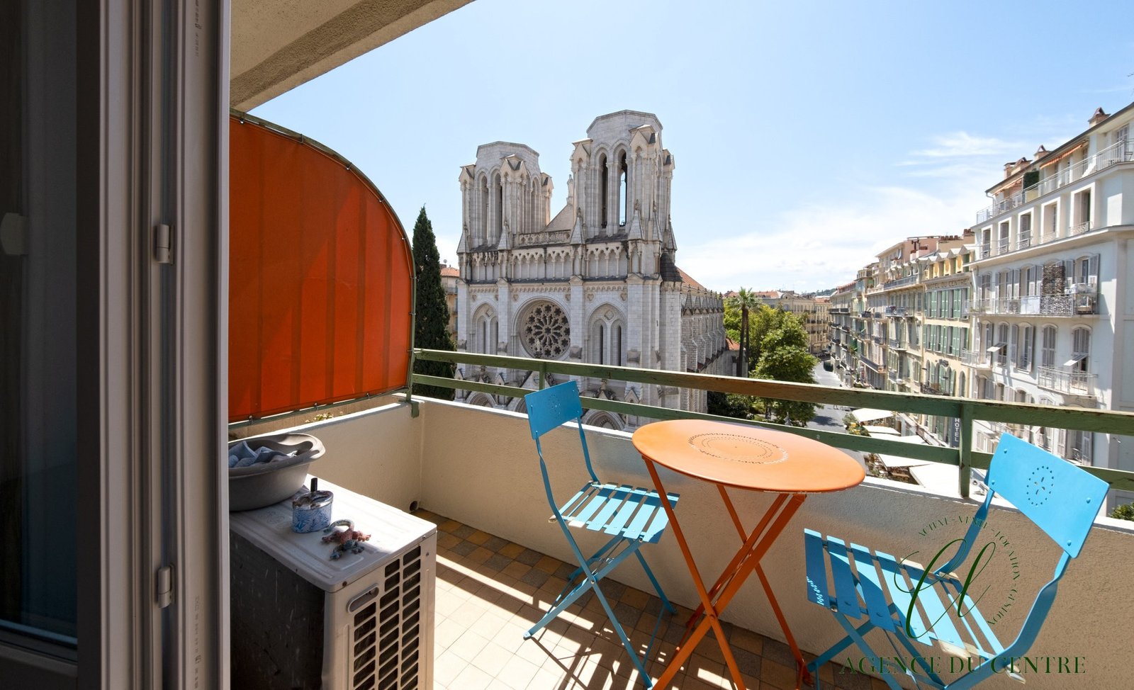 Property photo in Carre d'Argent