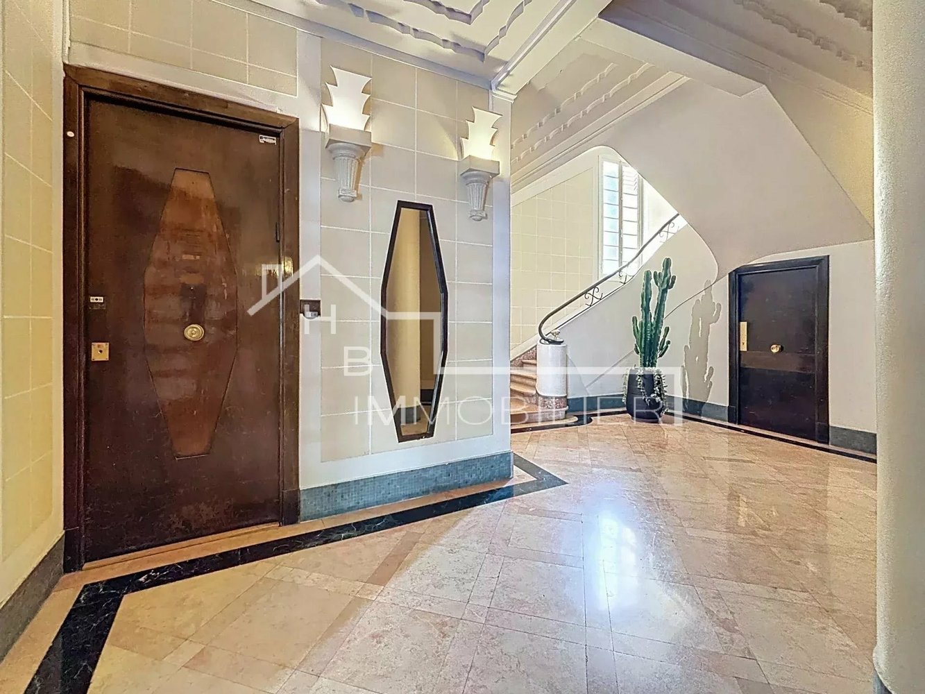 Property photo in Carre d'Argent