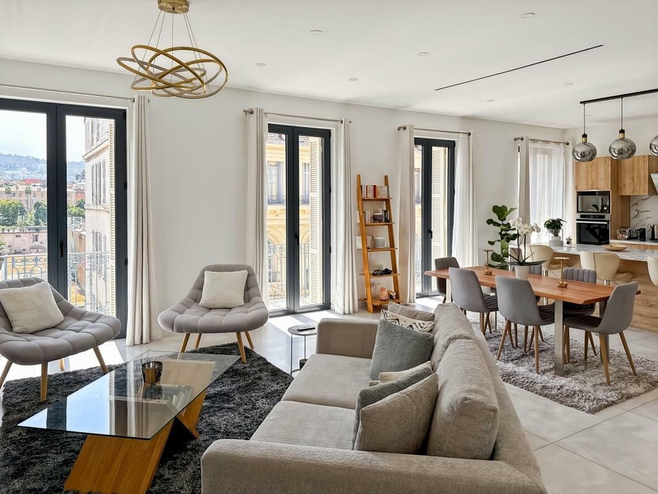 Property photo in Carre d'Argent