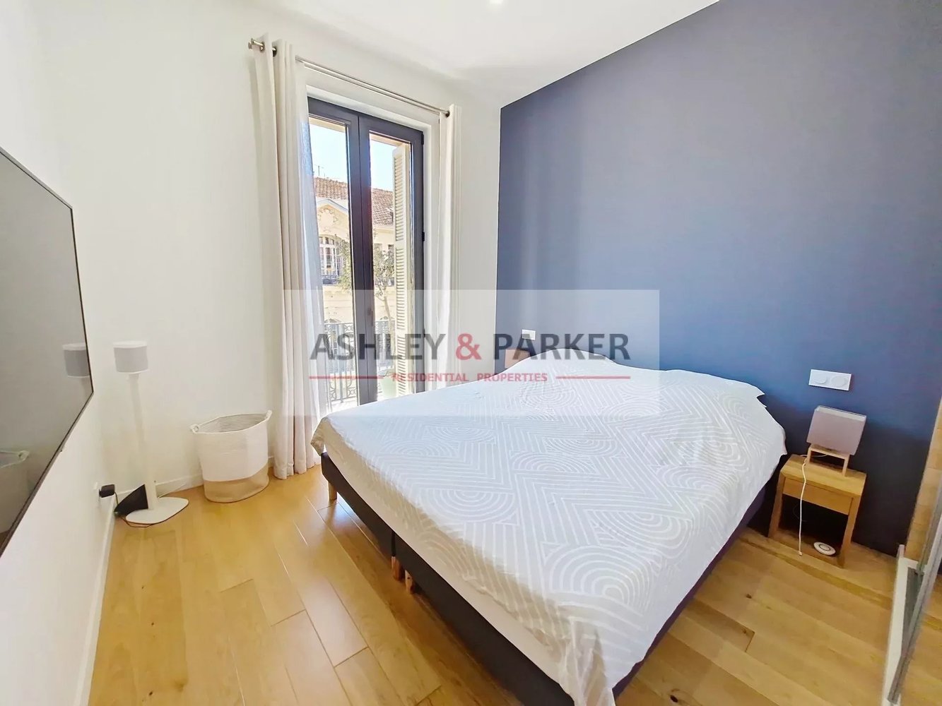 Property photo in Carre d'Argent