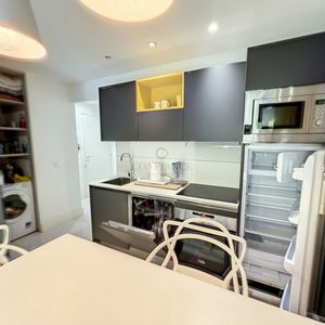 Property in Carre d'Argent