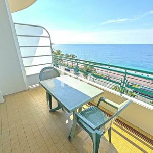 Property in Carre d'Or