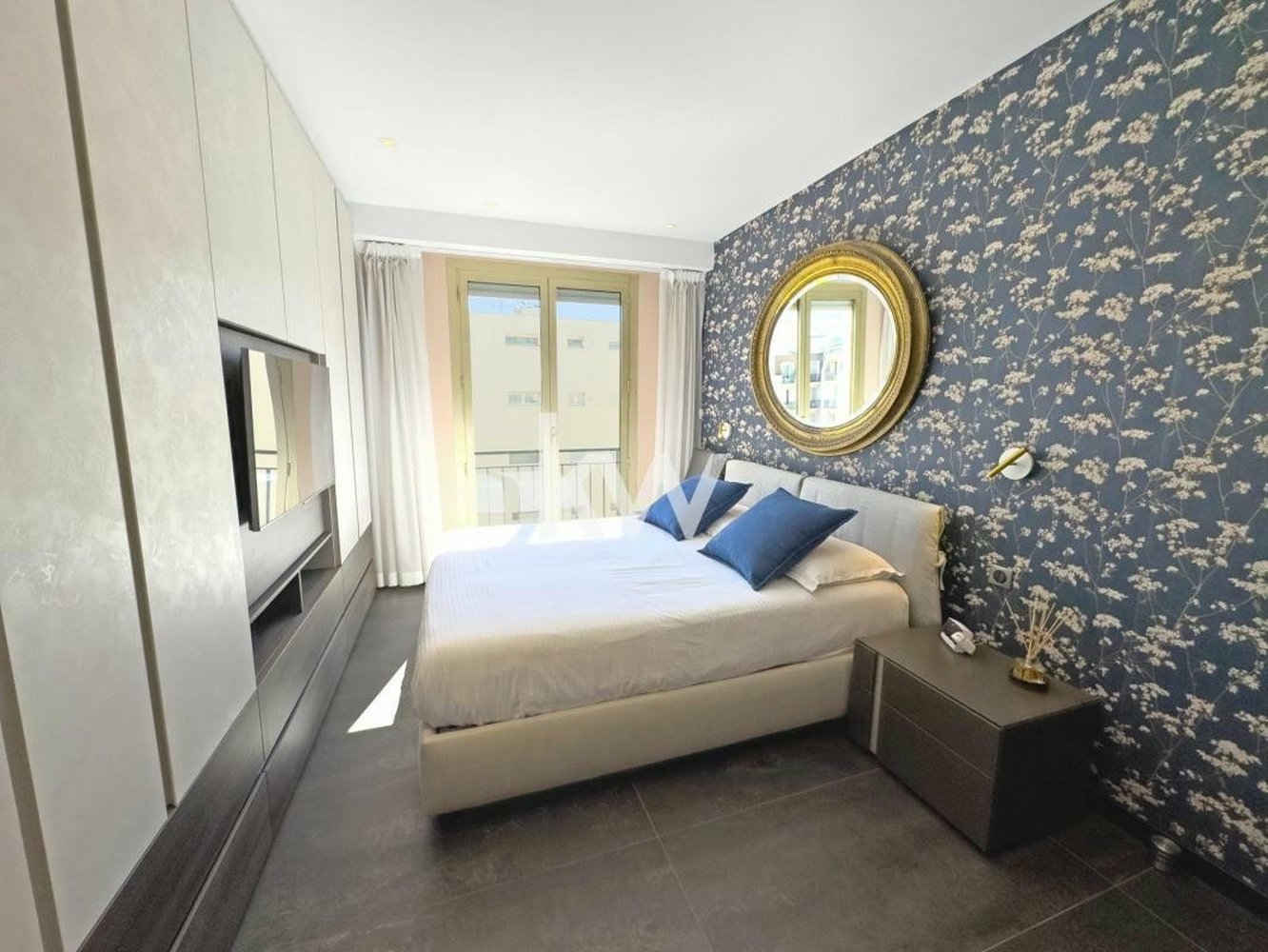 Property photo in Carre d'Or