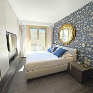 Property in Carre d'Or