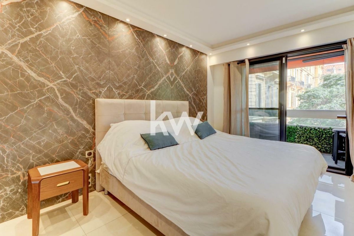 Property photo in Carre d'Or