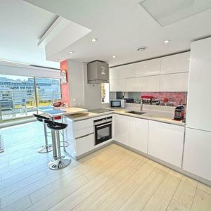 Property in Carre d'Or