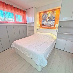 Property in Carre d'Or