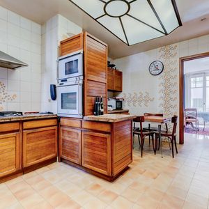 Property in Carre d'Or