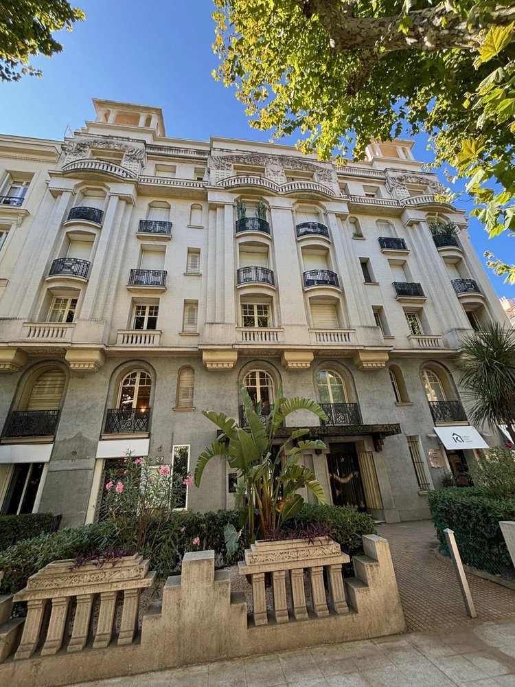 Property photo in Carre d'Or