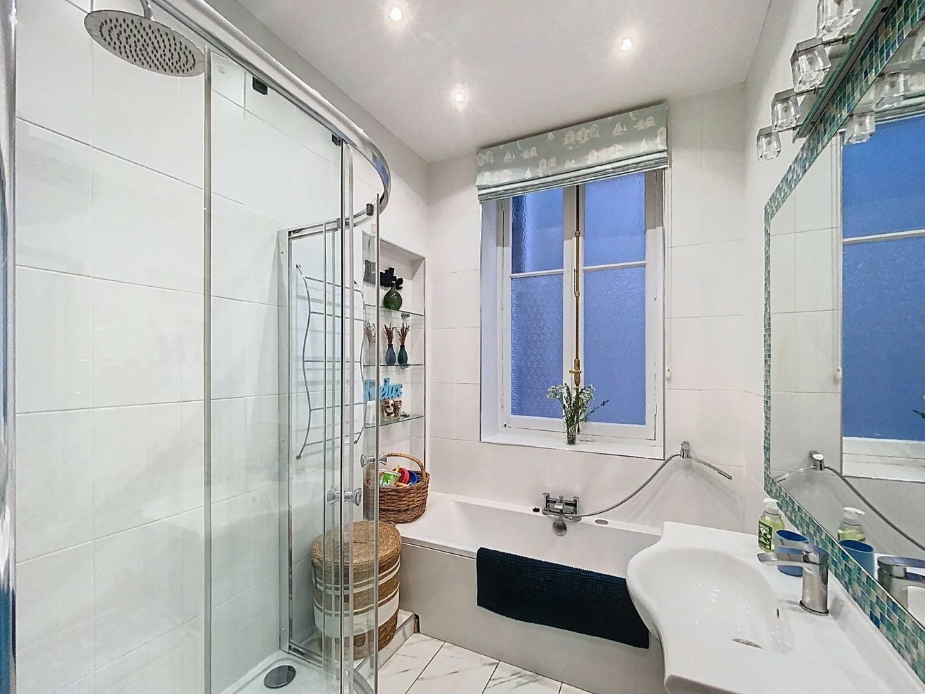 Property photo in Carre d'Or