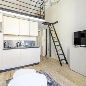 Property in Carre d'Or