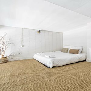 Property in Carre d'Or