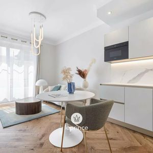 Property in Carre d'Or