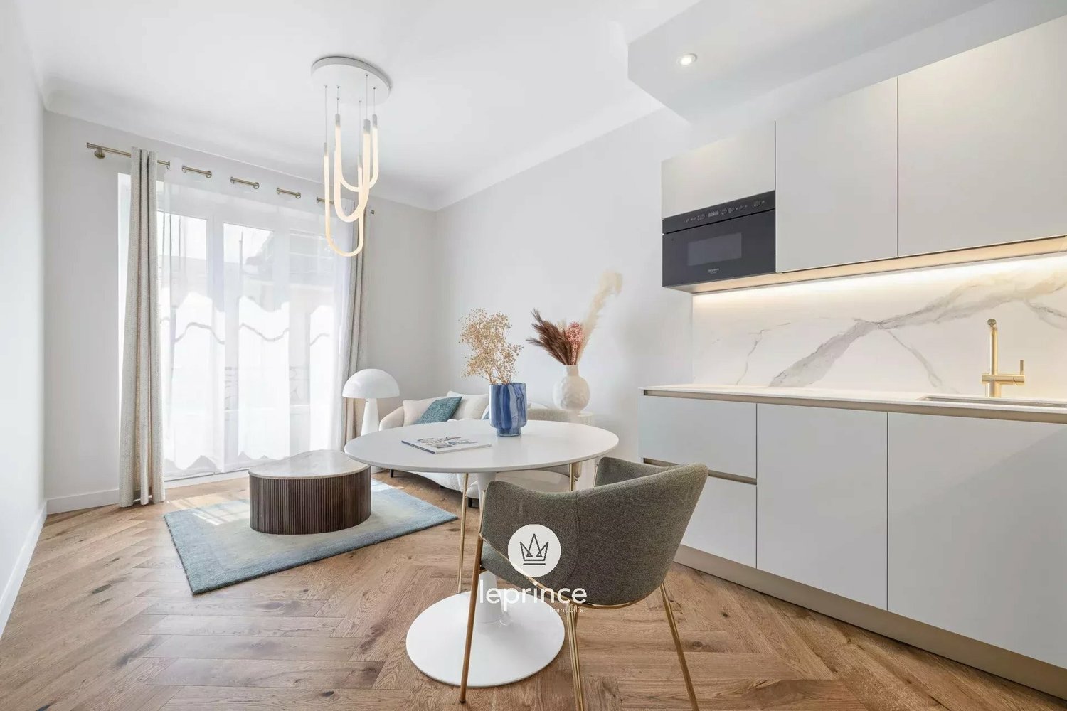 Property photo in Carre d'Or