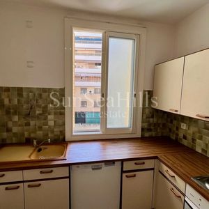 Property in Carre d'Or