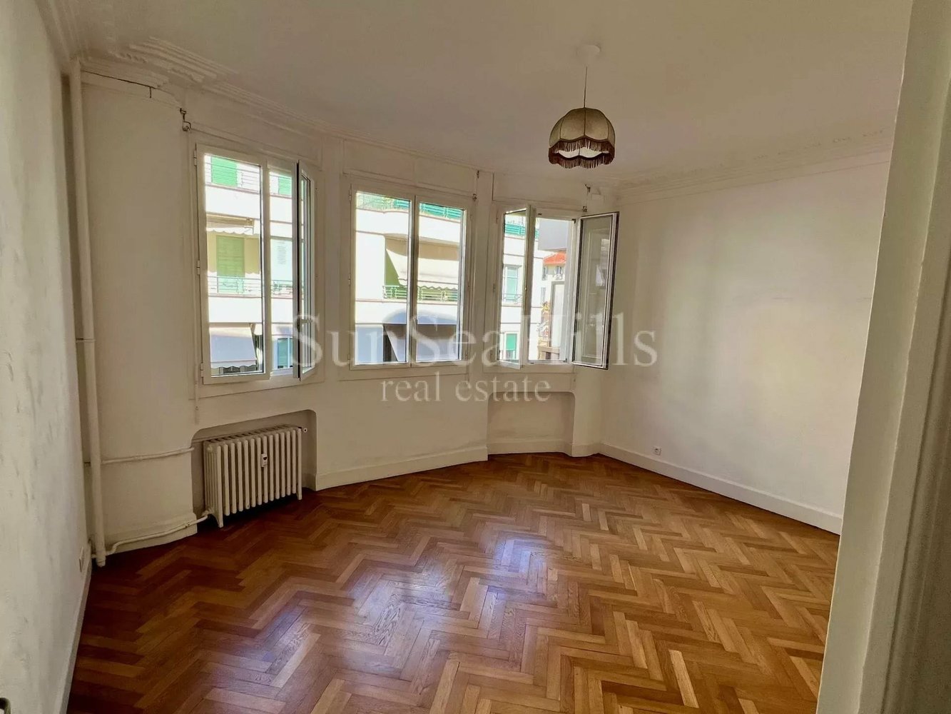 Property photo in Carre d'Or