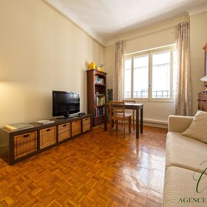 Property in Carre d'Or