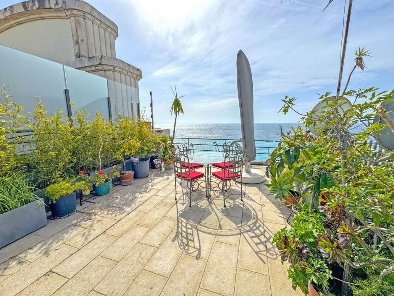 Property photo in Carre d'Or