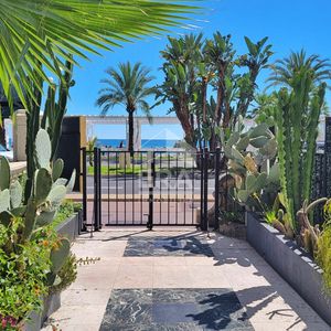 Property in Carre d'Or