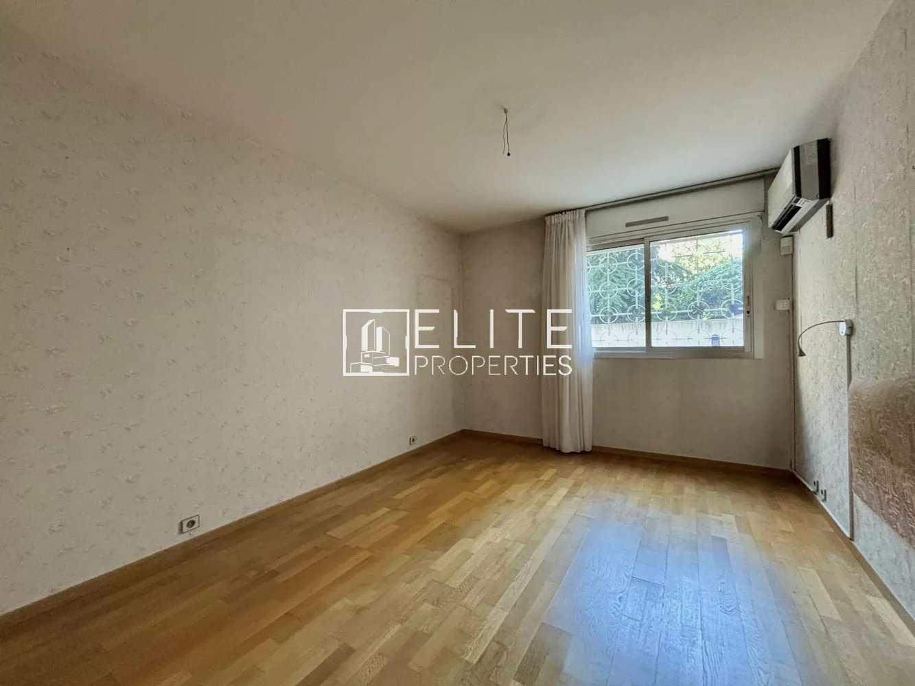 Property photo in Musicians Quarter