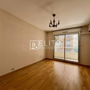 Property in Musicians Quarter