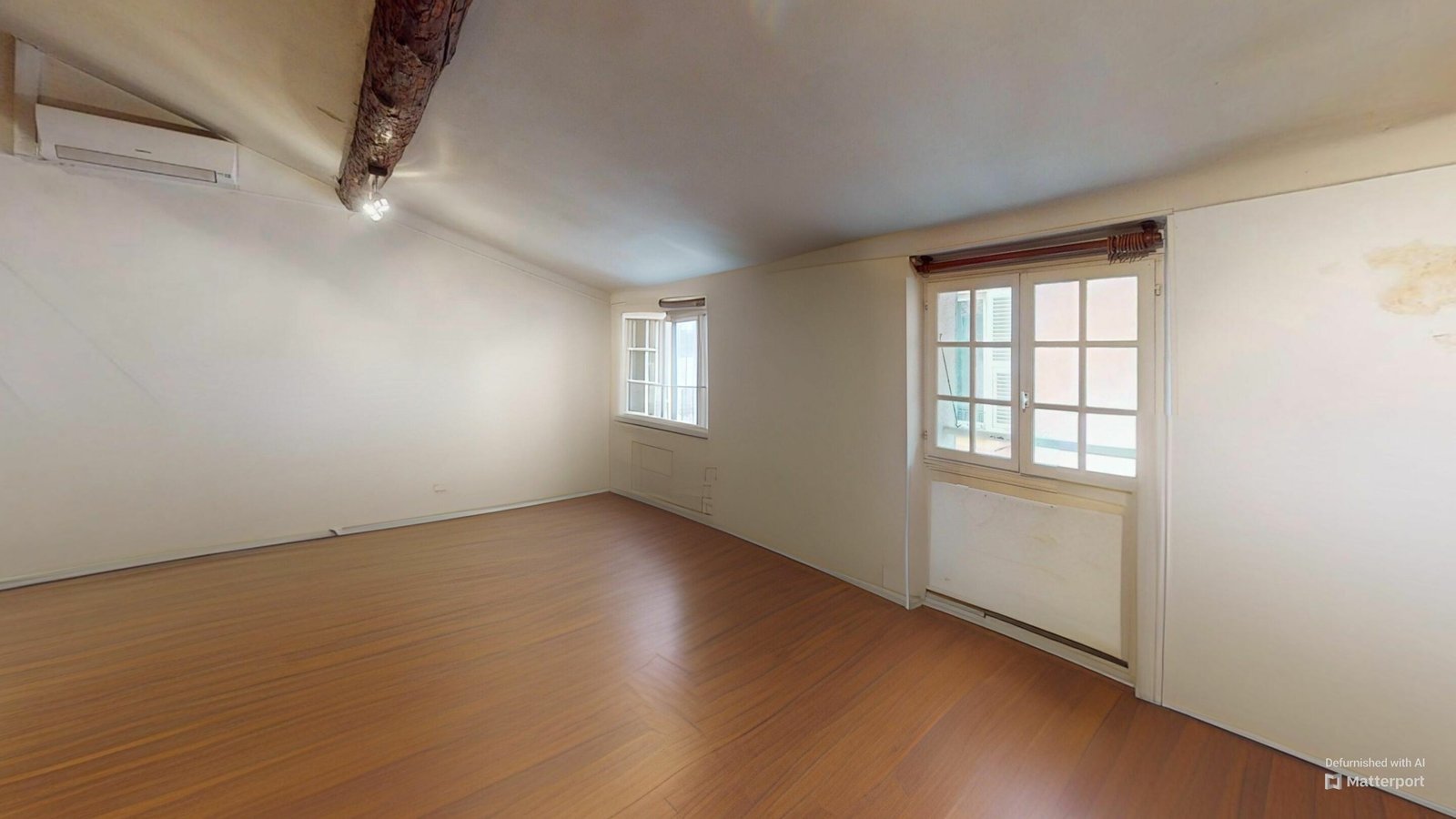 Property photo in Old Town