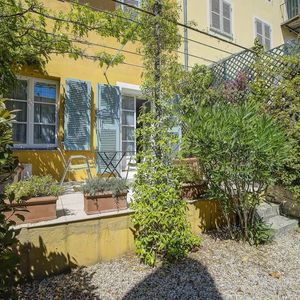 Property in Old Town