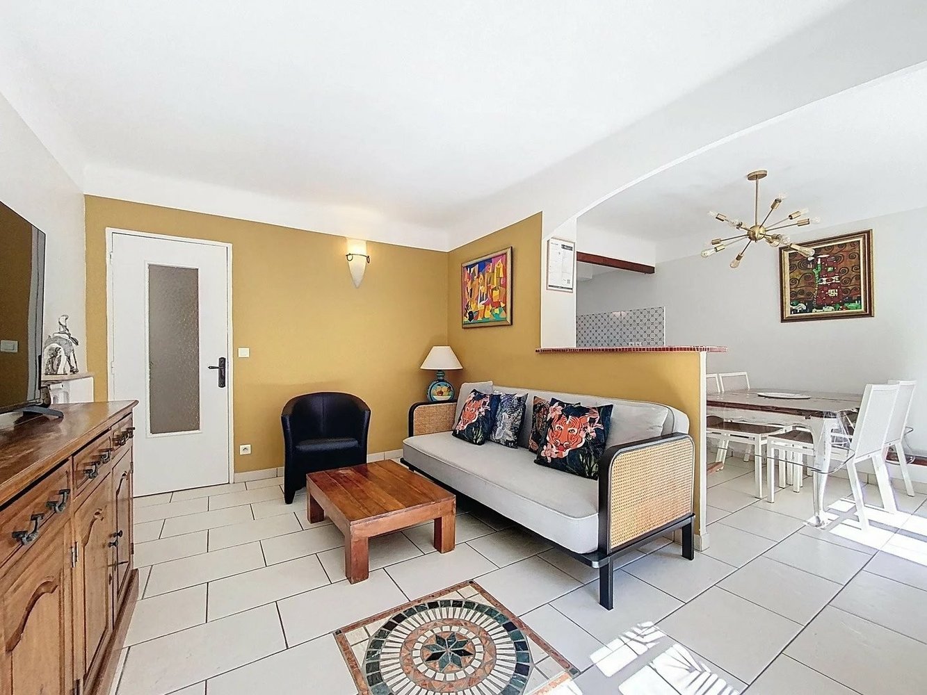 Property photo in Old Town