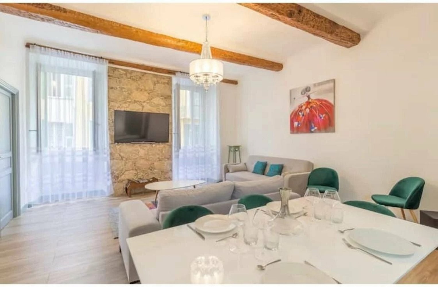 Property photo in Port