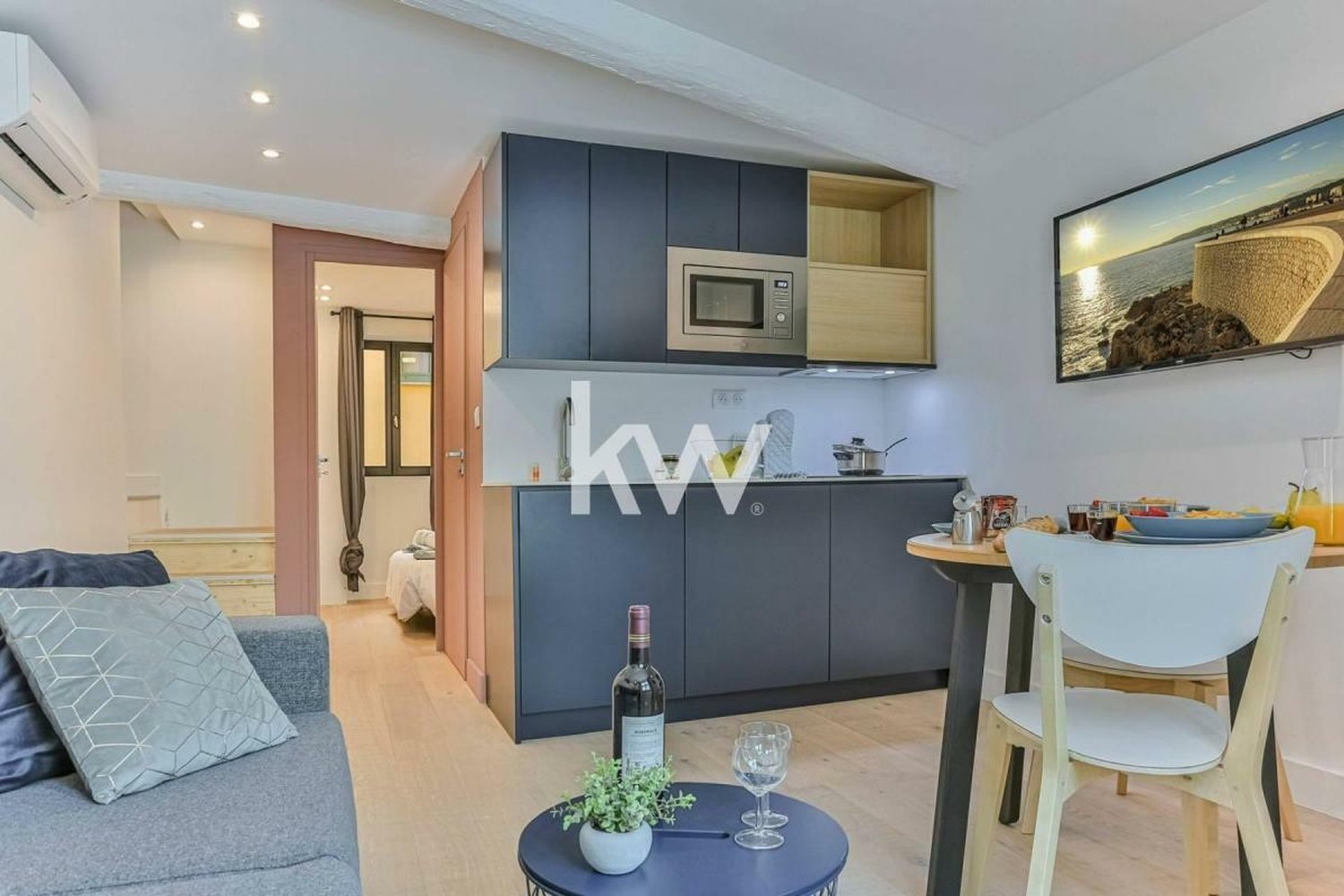 Property photo in Port