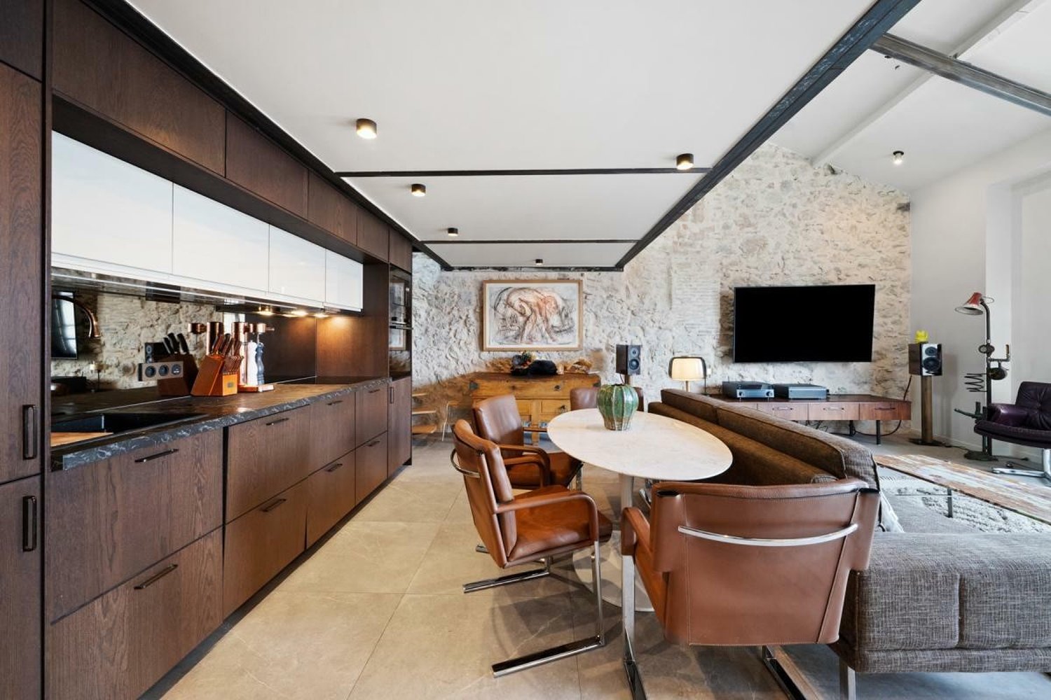 Property photo in Port