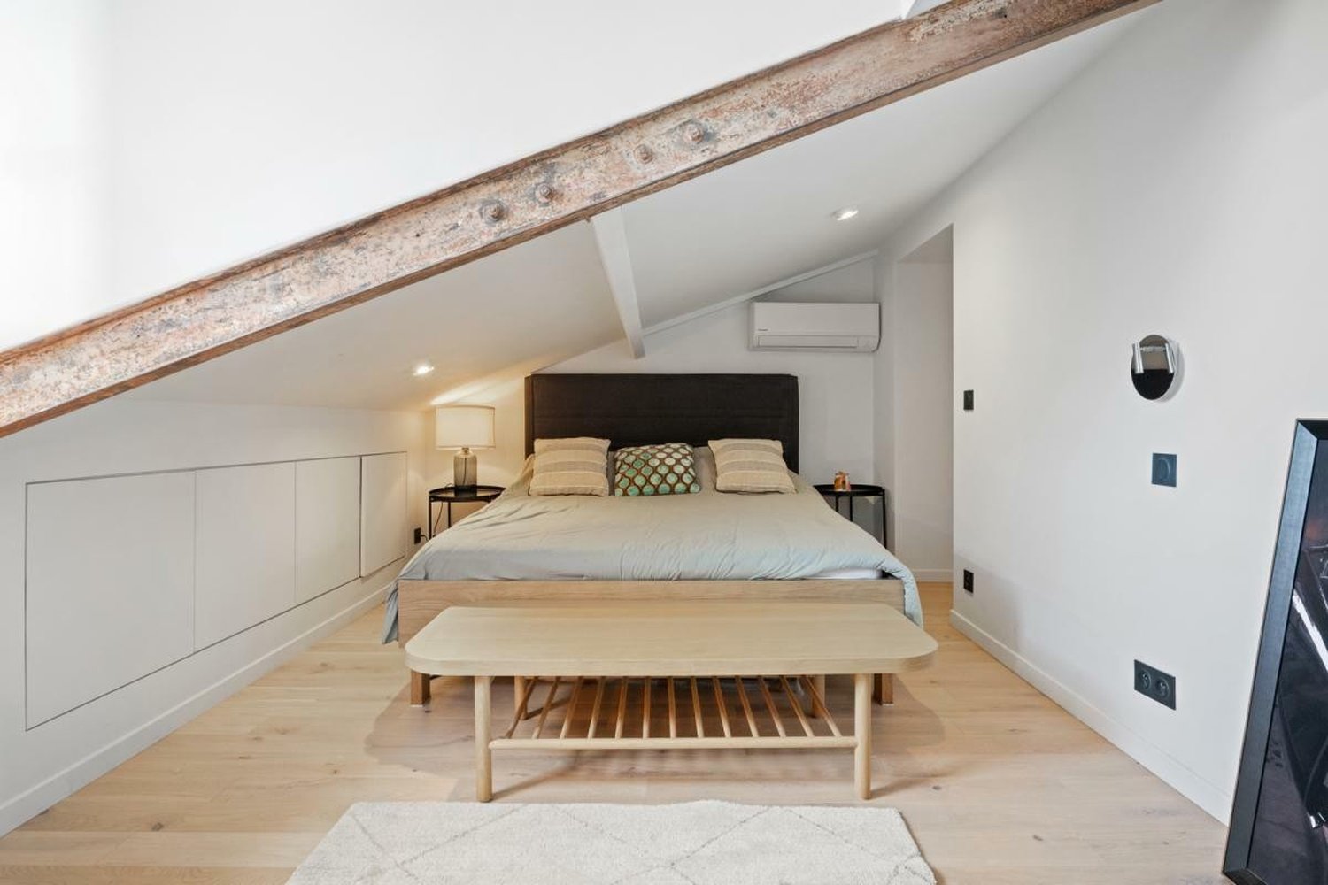 Property photo in Port